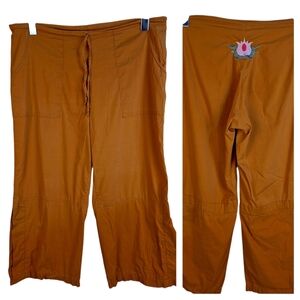 🍄3/50$🍄 BE PRESENT Yoga Capri Pants Size Medium Made In USA